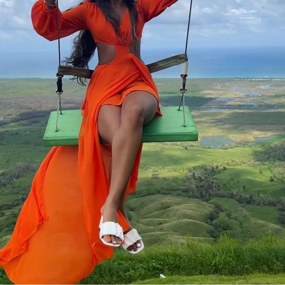 Flying dress